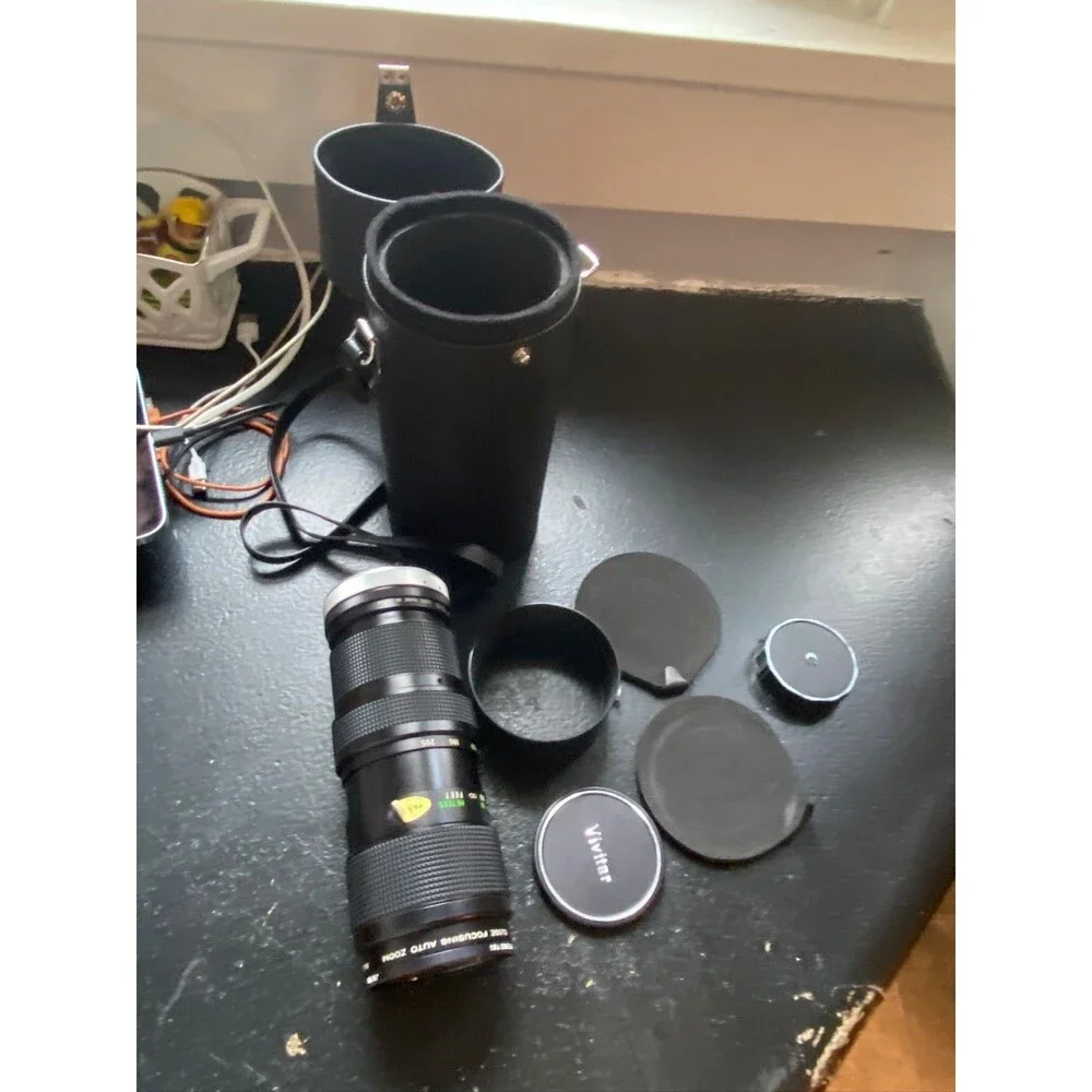 Vivitar 75-205mm f3.8 Telephoto Zoom Lens Canon FD Kiron Made w Hood Case